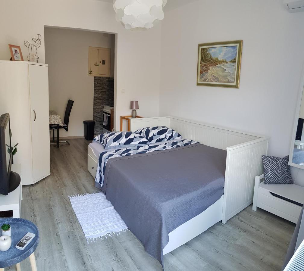 Apartman Lara Apartamento Rijeka Exterior foto