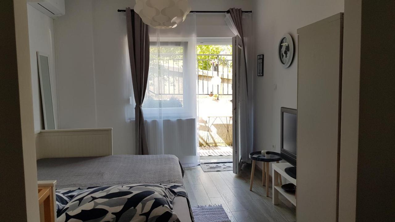 Apartman Lara Apartamento Rijeka Exterior foto